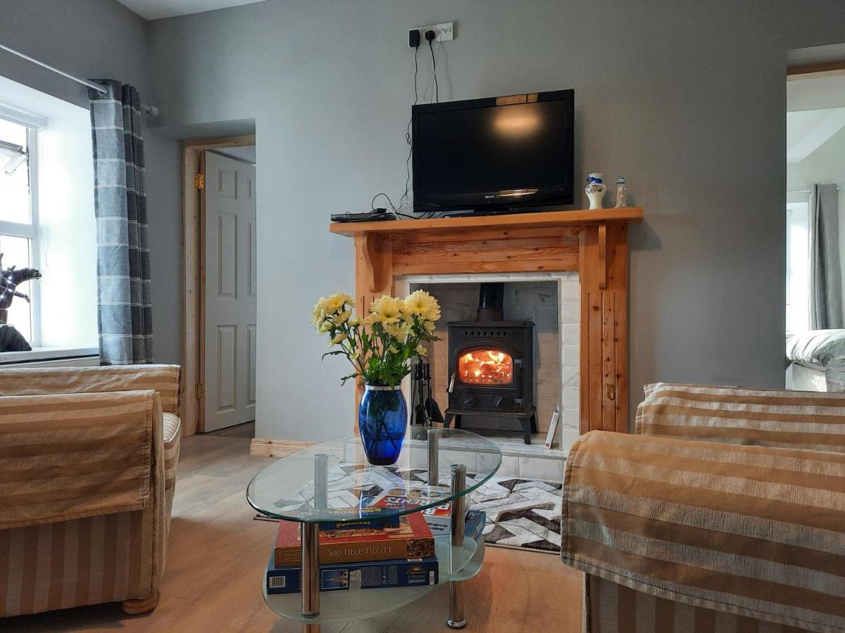 Conneelys Cottage, Connemara, Clifden, H71Y096 מראה חיצוני תמונה
